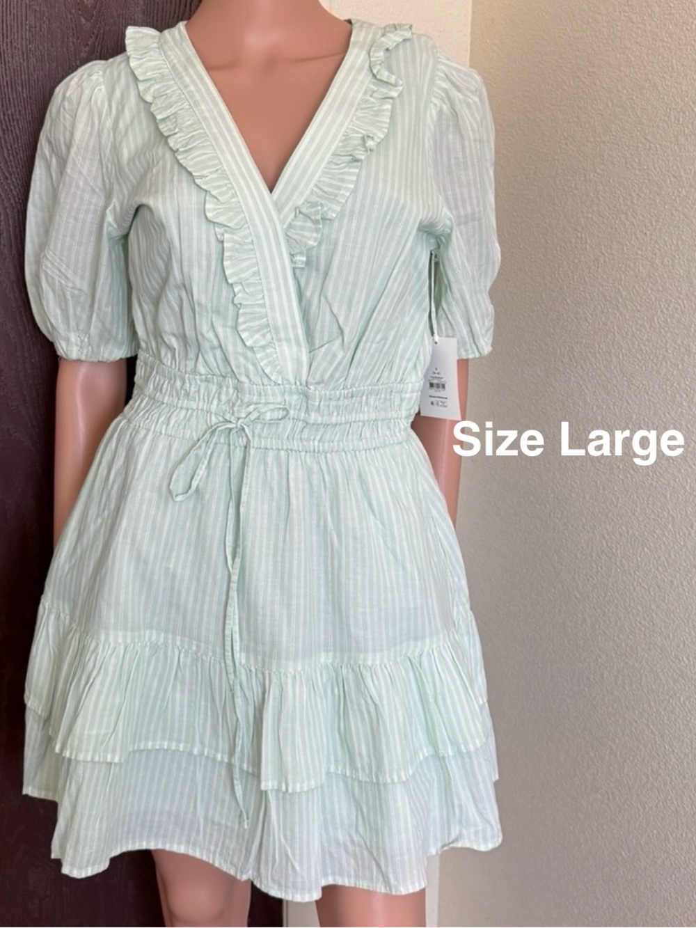 Free Assembly Women's Tiered Ruffle Mini Dress with Short Puff Sleeves,Pistachio